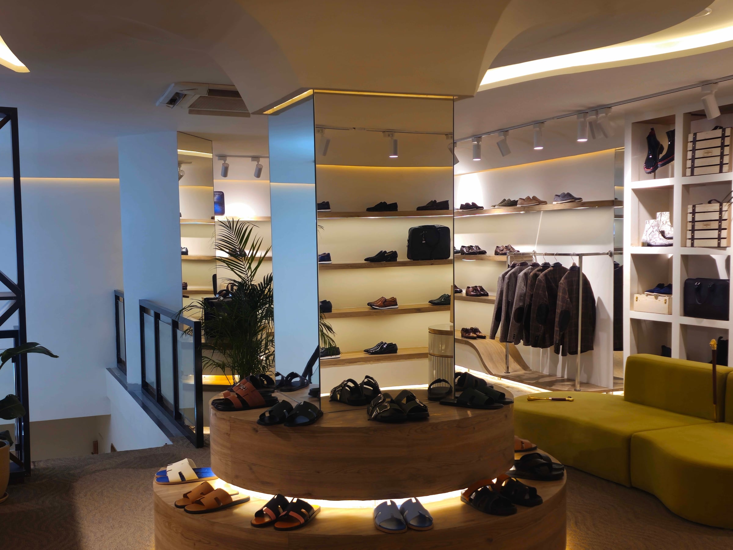Brigade Road Italian Shoe Store - Unitz Dezignz