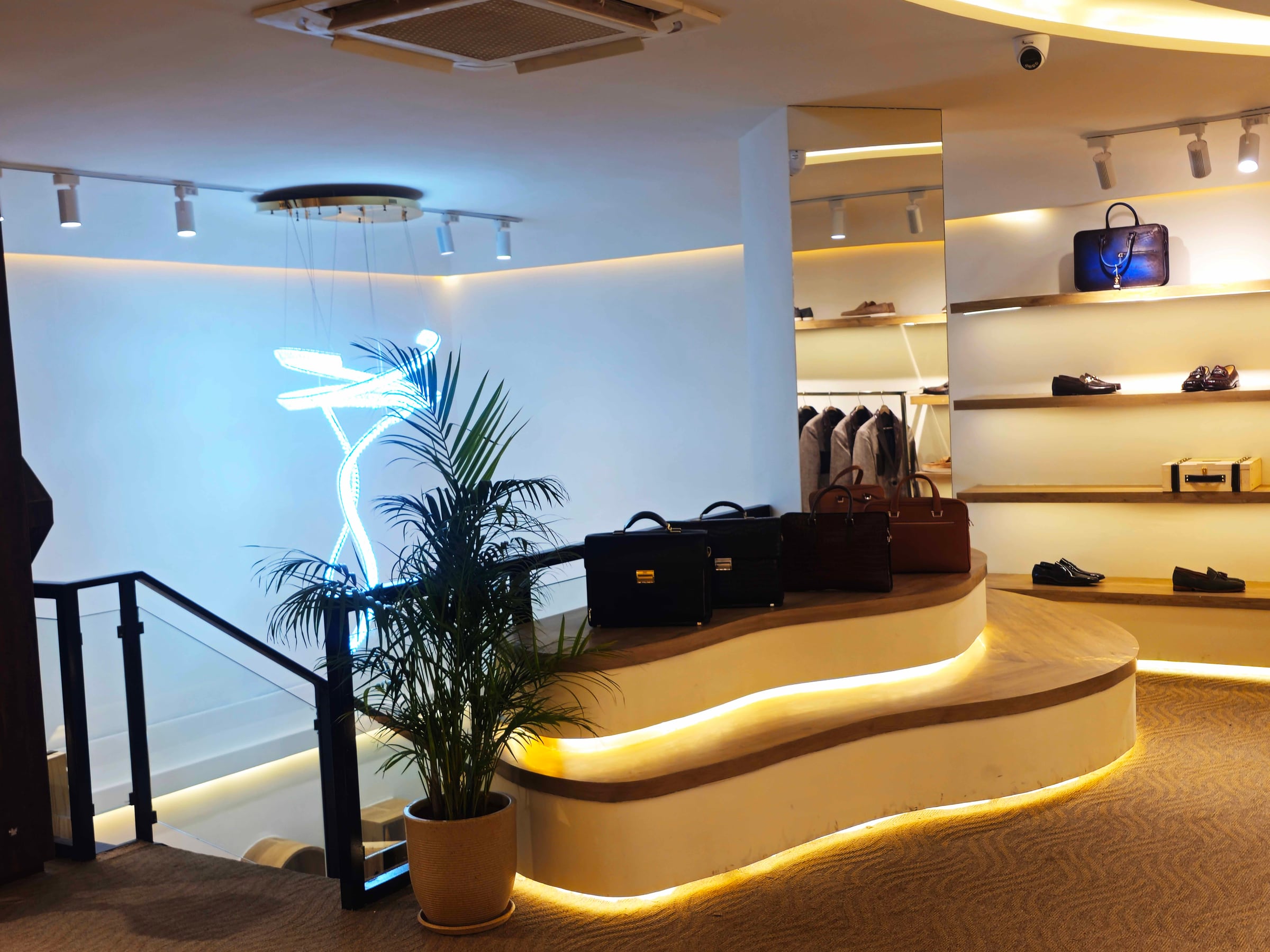 Brigade Road Italian Shoe Store - Unitz Dezignz