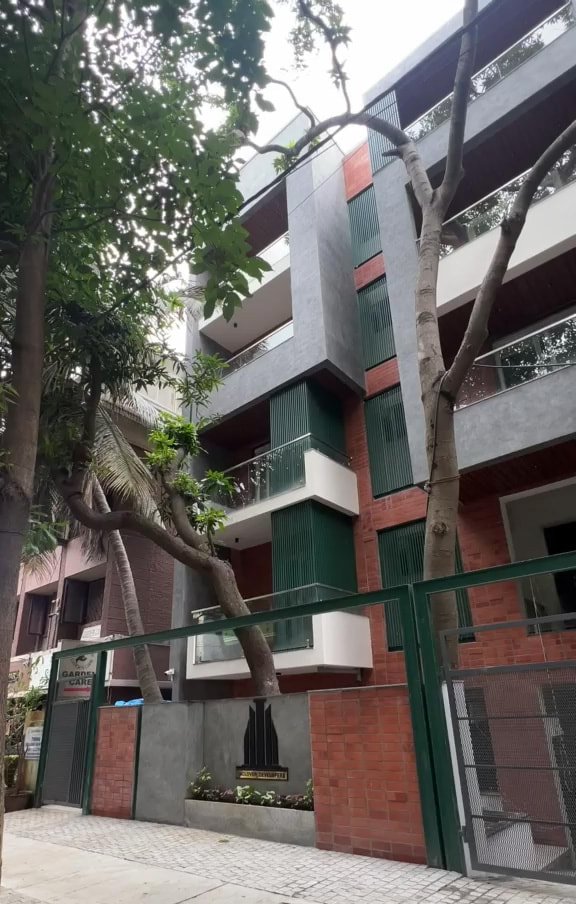 Inclover Willow Tree